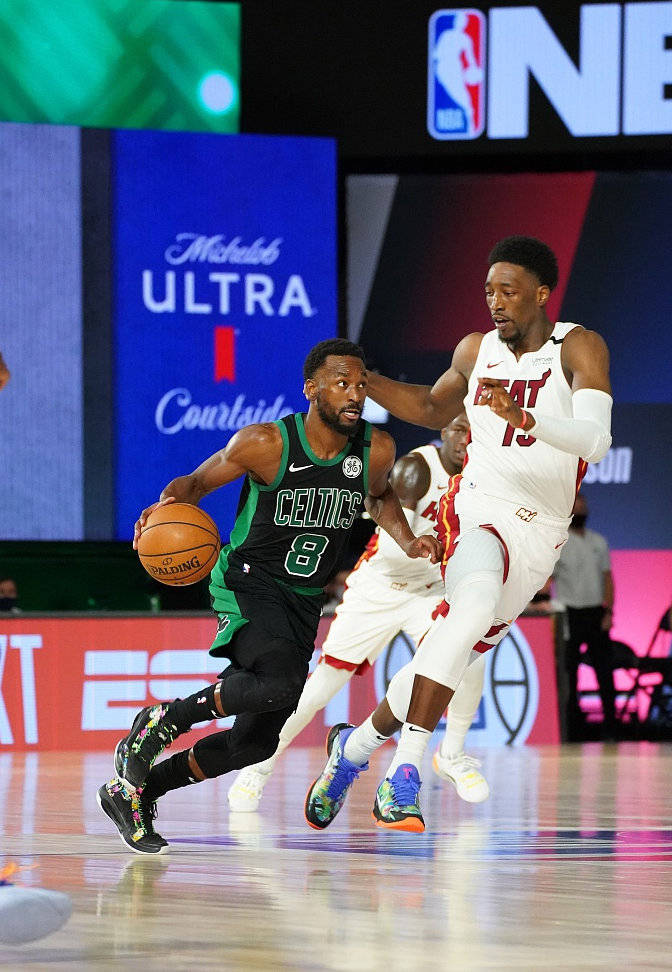 20, 摩纳哥锋线双星联手击溃对手防线  