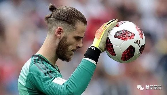  利物浦门将神扑零封大黑马  